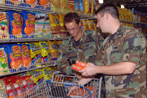 Uniformed Veterans shopping for groceries